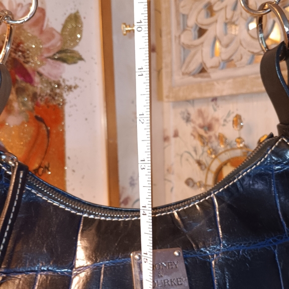 BEAUTIFUL! DOONEY & BOURKE HOBO HANDBAG-DEEP BLUE CROC EMBOSSED - Picture 4 of 7